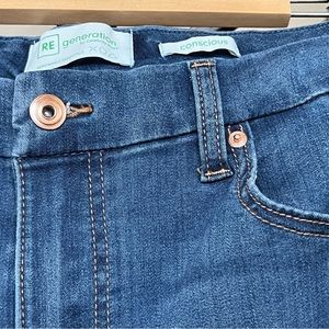 RE GENERATION sz L (11-13) Jeans 👖